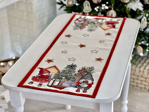 Bieżnik na stół świąteczny gobelinowy «Wesołe gnomy» (Ze srebrną lureksową nitką)