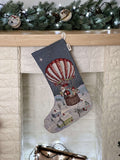 Skarpeta świąteczna na prezenty gobelinowa «Holiday Flight» (Ze srebrną lureksową nitką)