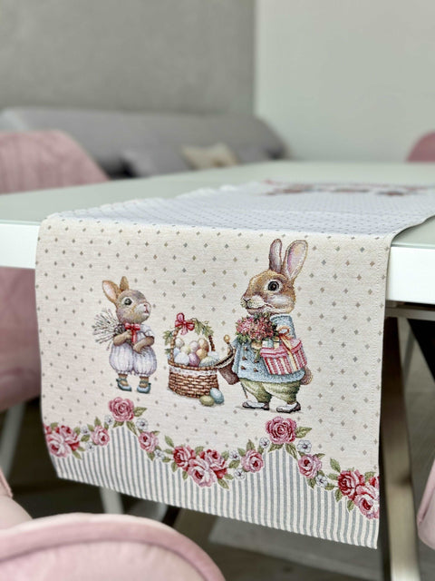 Bieżnik na stół gobelinowy «Wieniec różany»